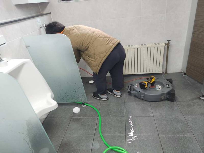 안산 소변기막힘 작업사례 10